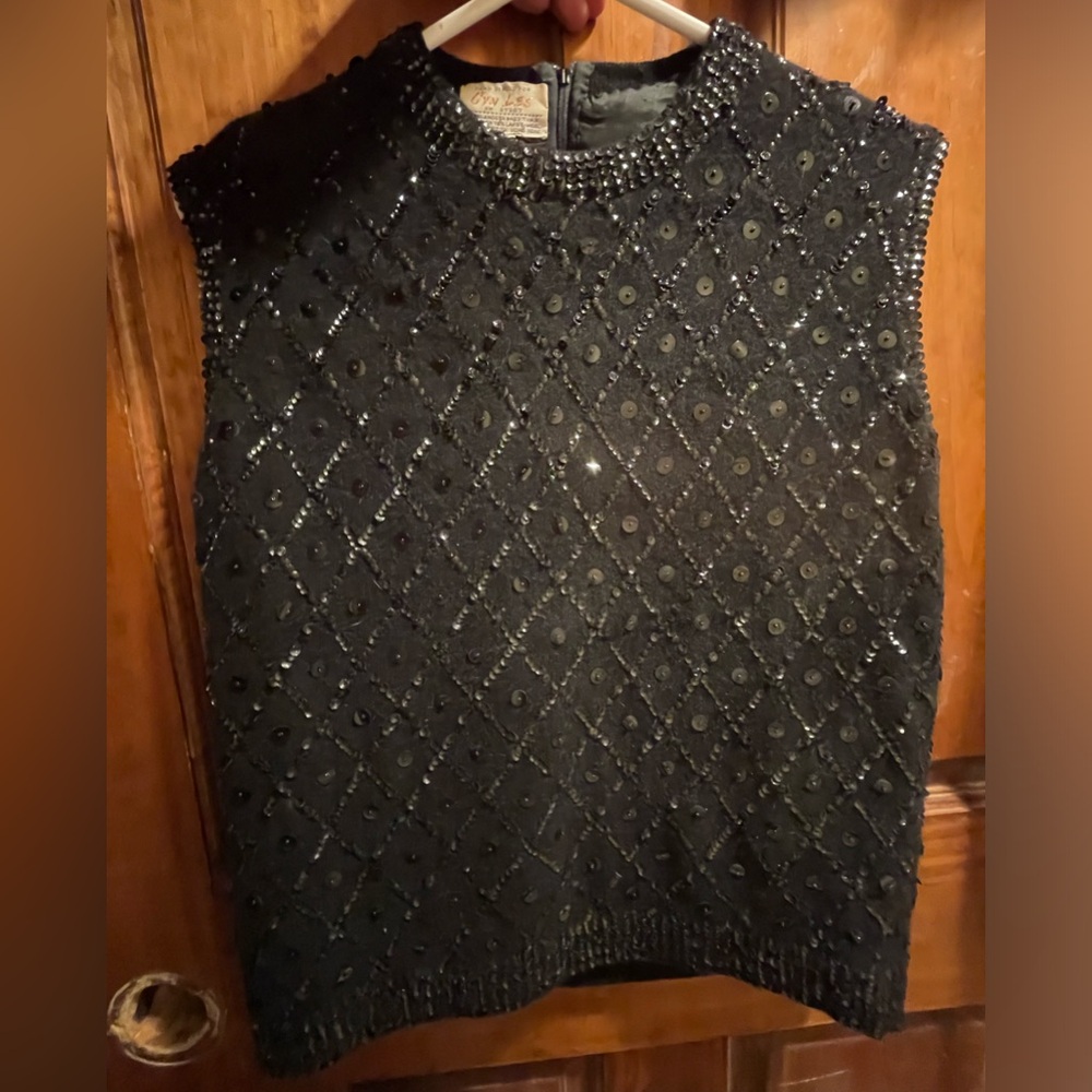 Rare vintage 1950s Cyn Les sweater size 38